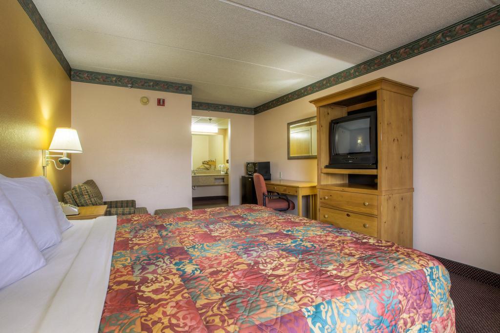 Royal Inn Pigeon Forge Zimmer foto